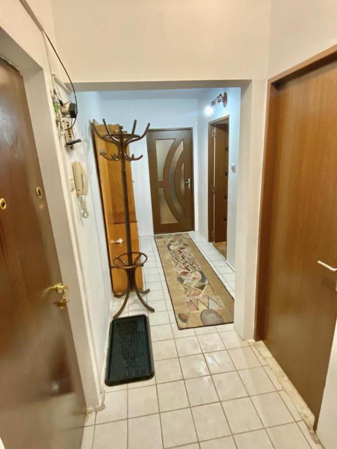 Apartament 2 Camere Орадя Экстерьер фото